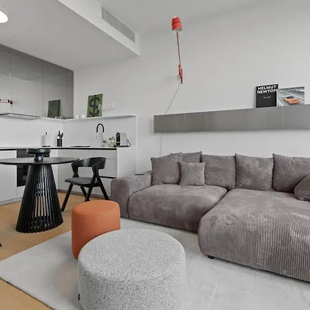 アパート Skypark 1-bedroom On Floor 28 With Panoramic View And Parking By Skyviews *