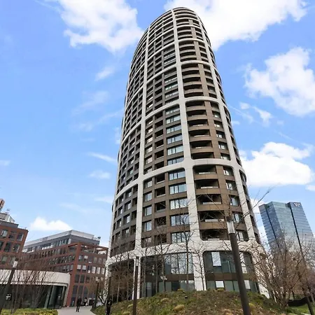 Skypark 1-bedroom On Floor 28 With Panoramic View And Parking By Skyviews Apartmán *